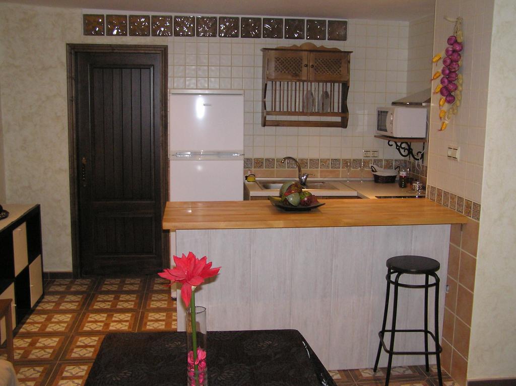 La Casa De Abajo Guest House Setenil De Las Bodegas Екстериор снимка